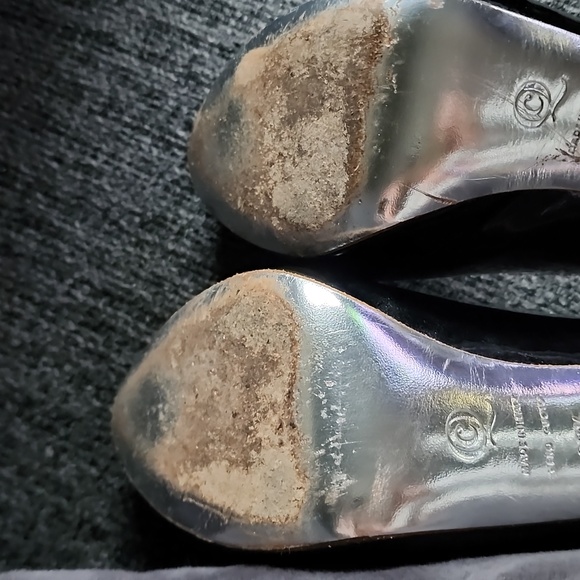 McQ Alexander Mcqueen Heart peep toe platform heels. Black with silver heel - Picture 13 of 16